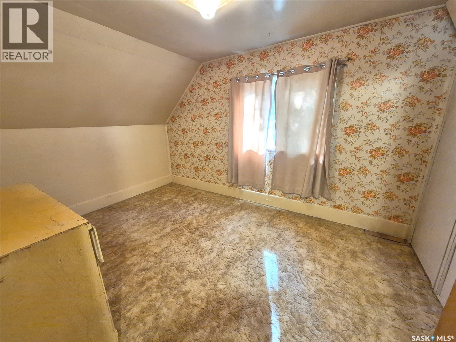 239 9th Street, Weyburn, Saskatchewan  S4H 1E9 - Photo 27 - SK048793