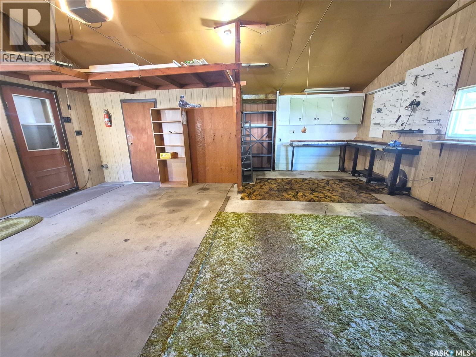 239 9th Street, Weyburn, Saskatchewan  S4H 1E9 - Photo 45 - SK048793