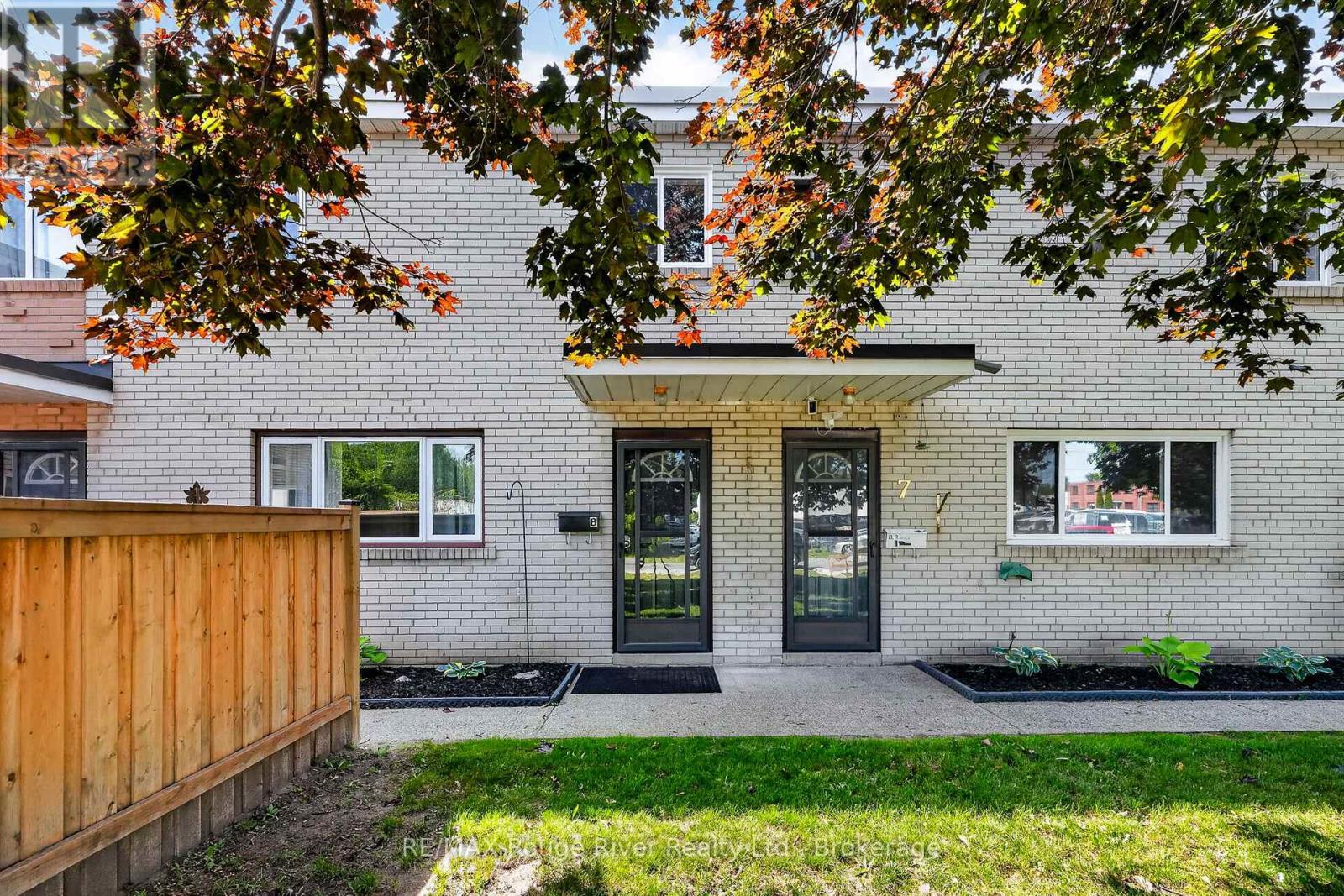 8 - 137 FURNACE STREET, Cobourg, Ontario