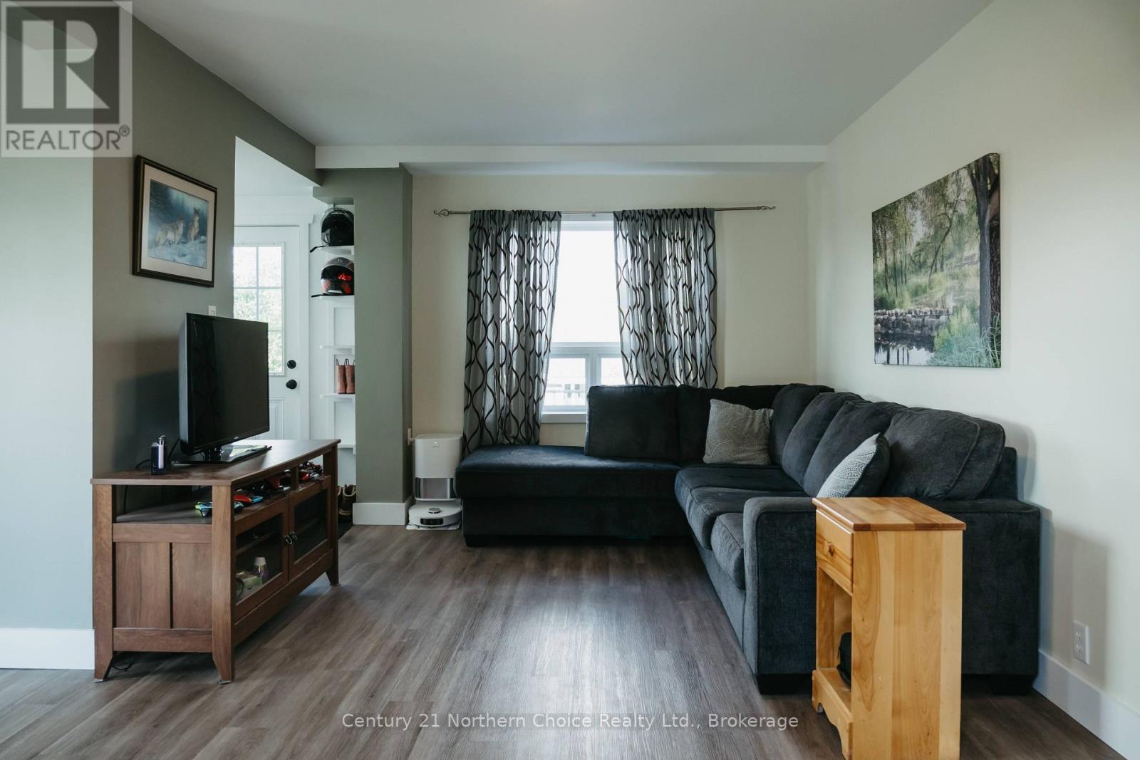 44 Peter Street, Kenora, Ontario  P9N 3R2 - Photo 4 - X13799360
