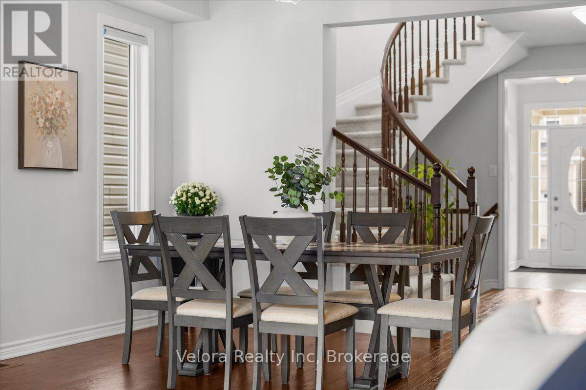 762 Rosehill Avenue, Ottawa, Ontario  K2S 0X2 - Photo 9 - X13799798