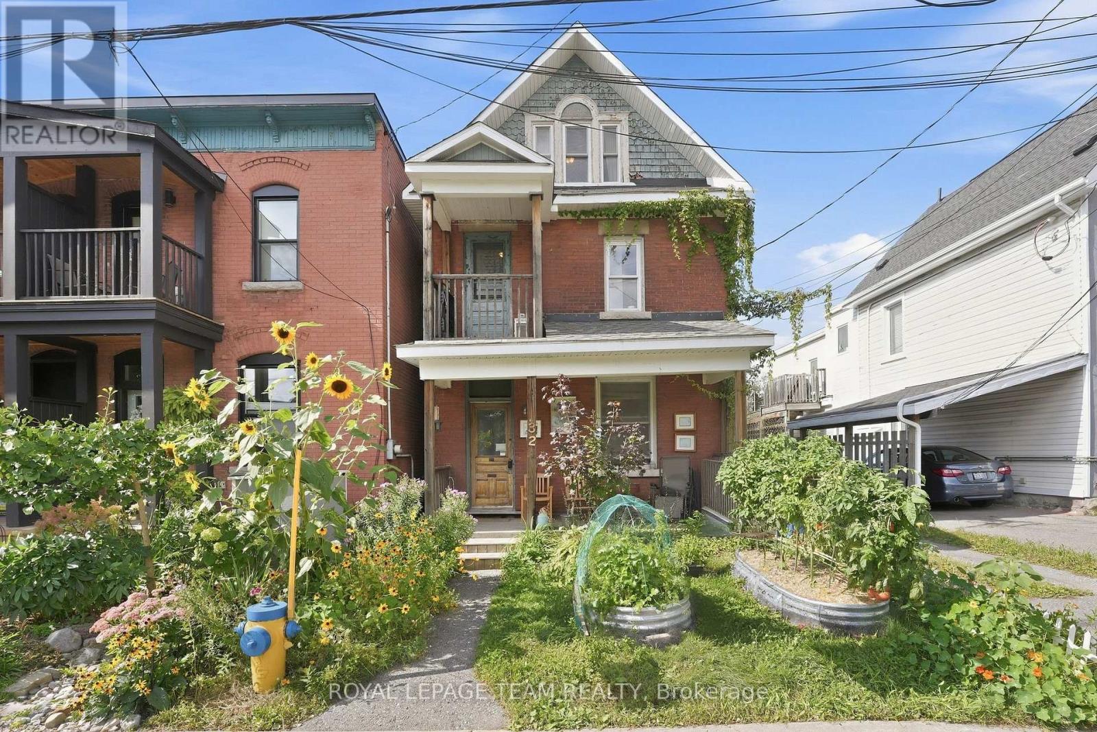32 MELROSE AVENUE, Ottawa, Ontario