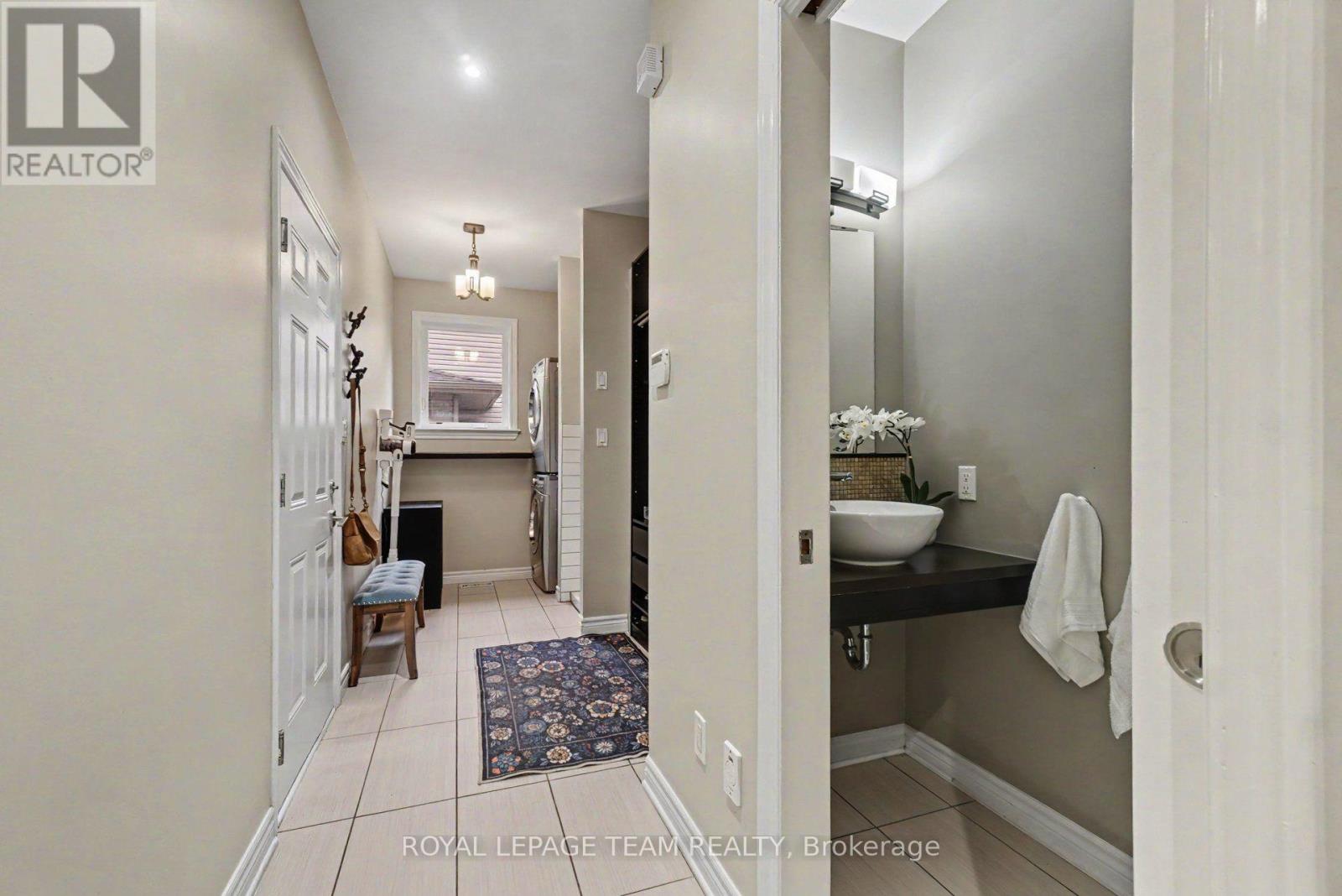 152 West Ridge Drive, Ottawa, Ontario  K2S 2H3 - Photo 7 - X13799842