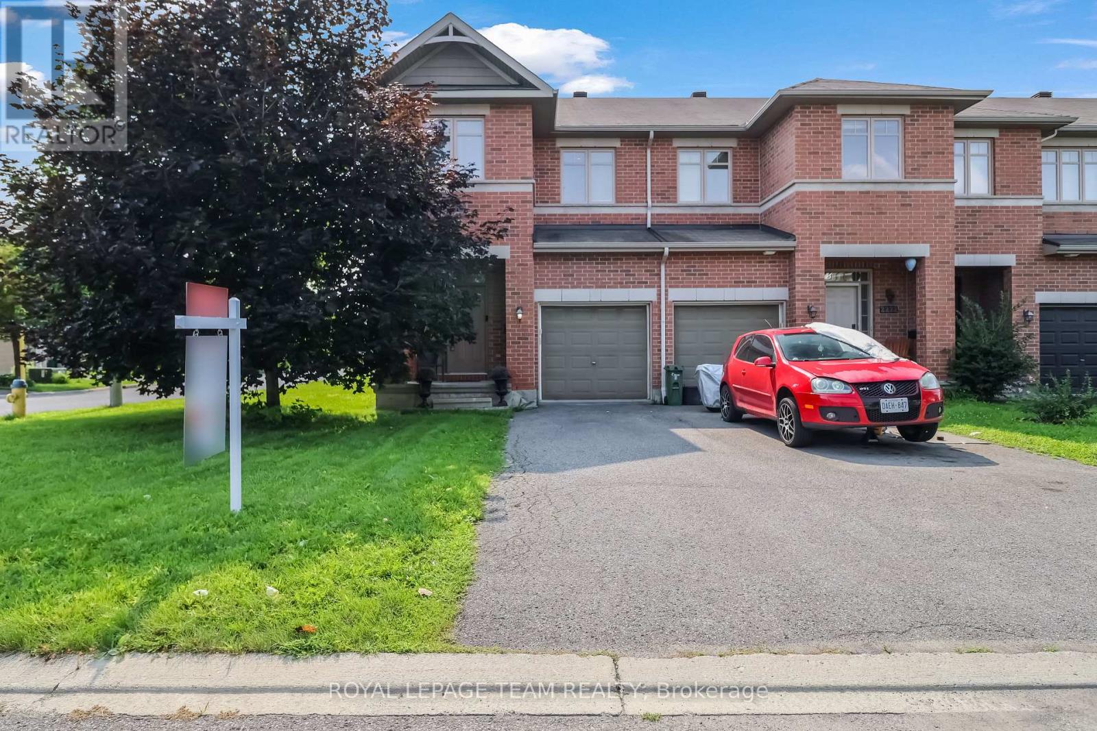 2224 ANGELICA AVENUE, Ottawa, Ontario