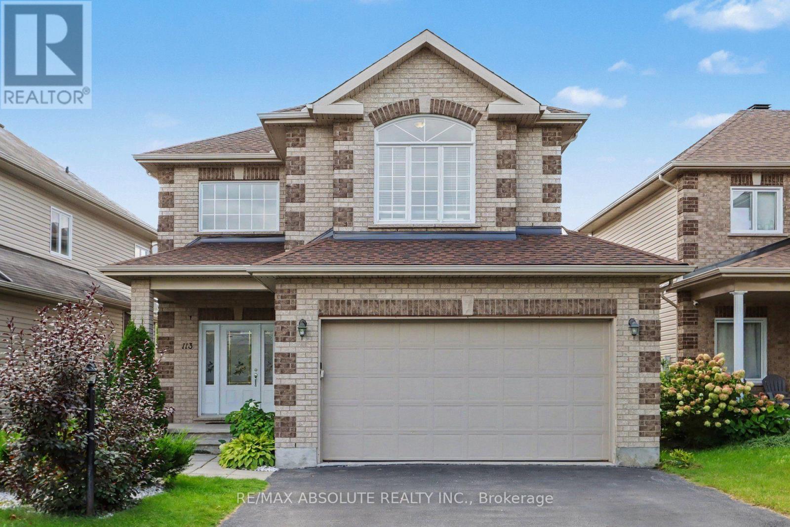 113 SIROCCO CRESCENT, Ottawa, Ontario
