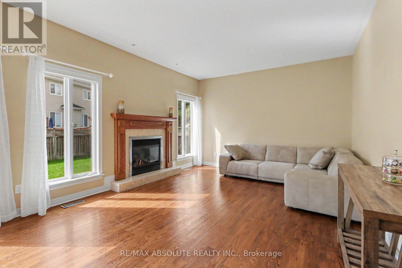 113 Sirocco Crescent, Ottawa, Ontario  K2S 2E1 - Photo 5 - X13799874