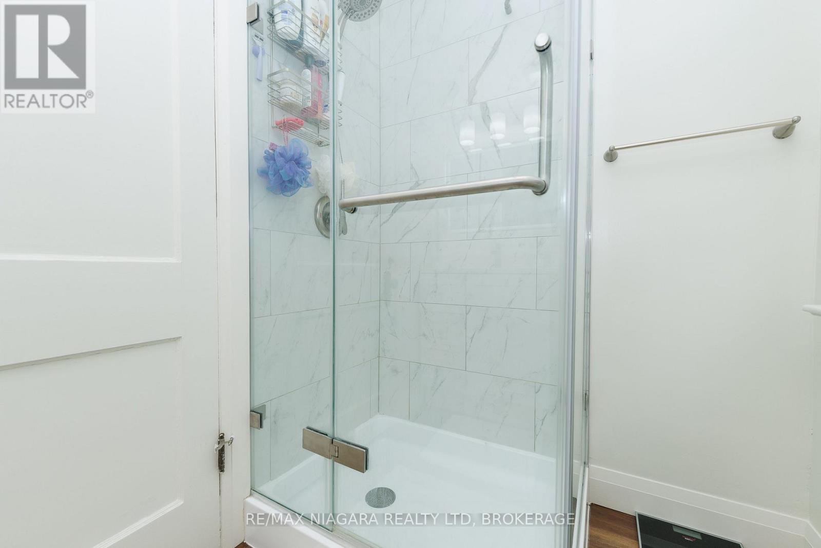 4864 Simcoe Street, Niagara Falls (Downtown), Ontario  L2E 1V9 - Photo 22 - X13799882