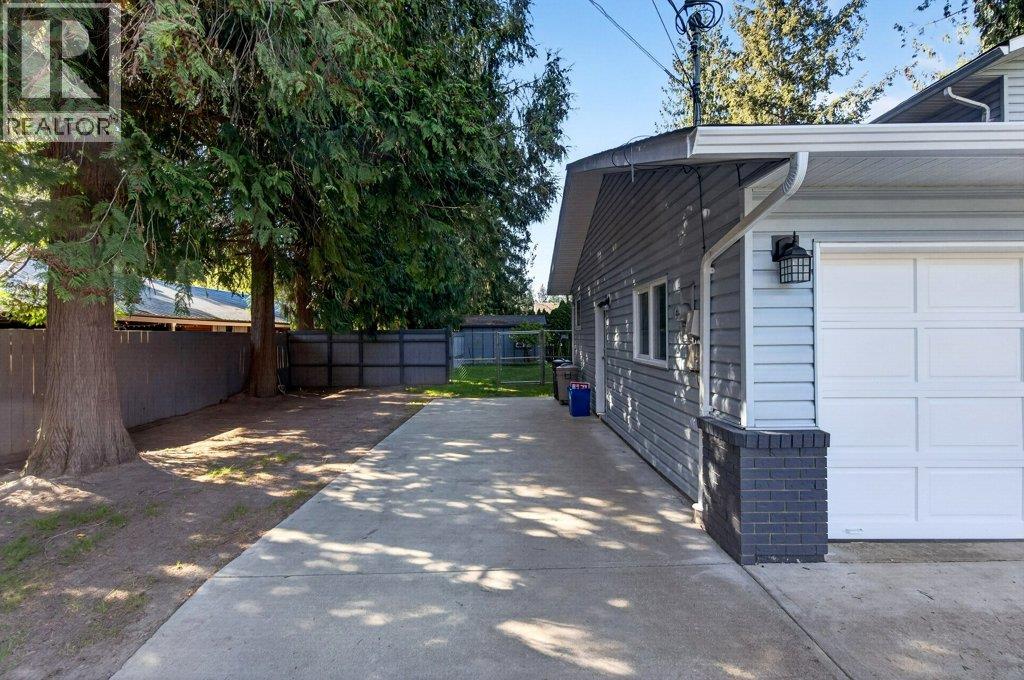 617 Pine Street, Sicamous, British Columbia  V0E 2V0 - Photo 61 - 10385338
