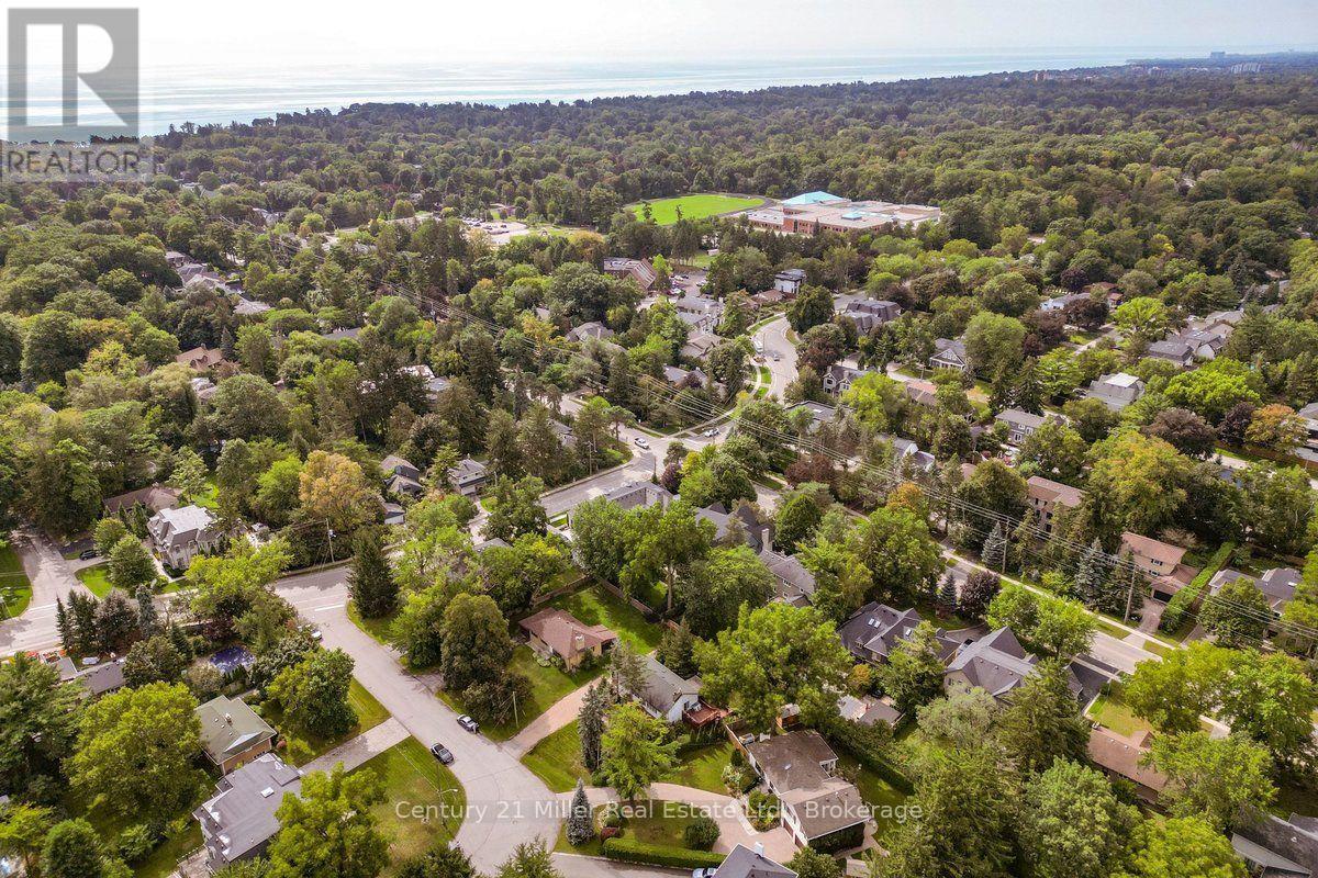 2013 Deramore Drive, Oakville, Ontario  L6J 2P6 - Photo 28 - W13799806