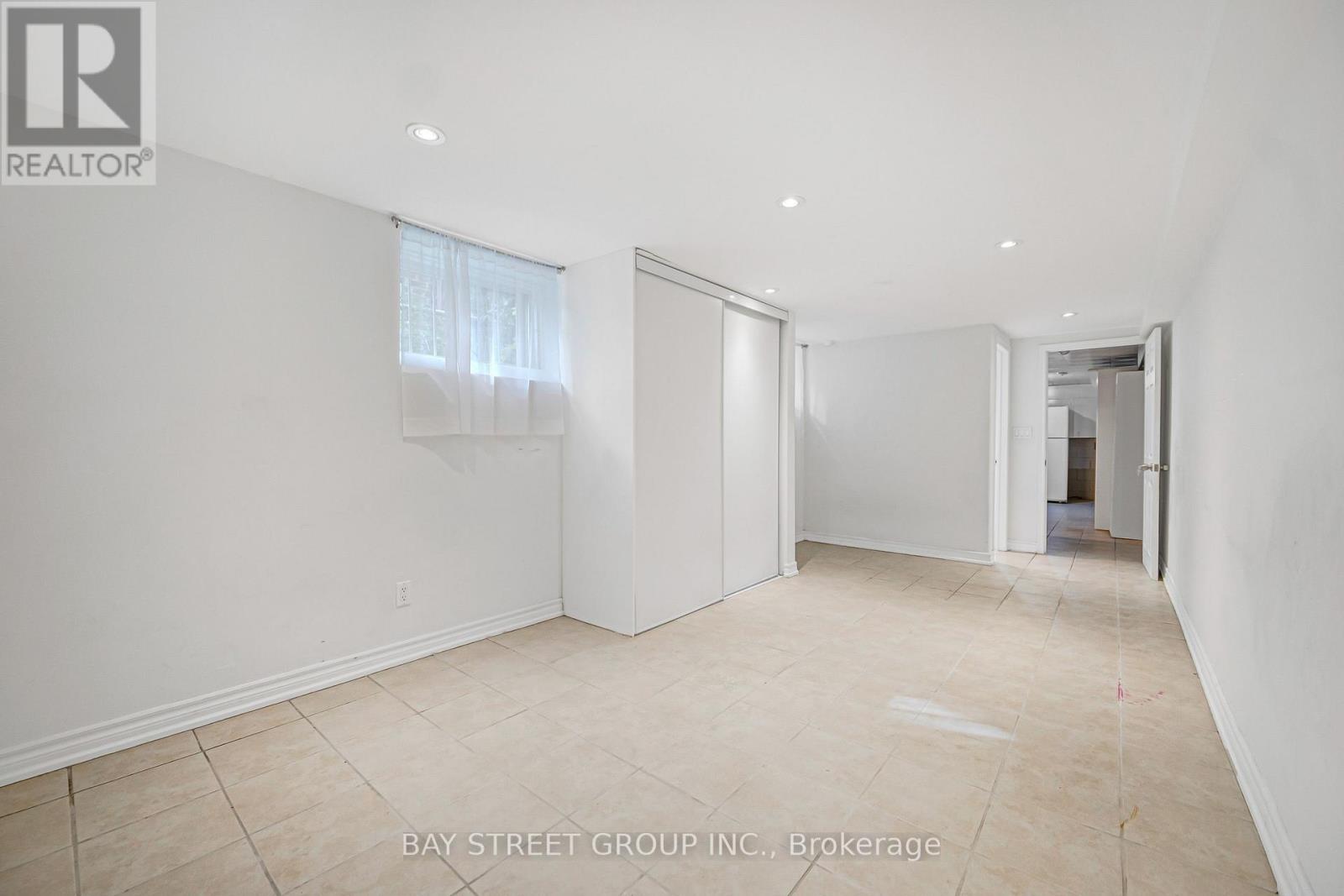 260 Moore Park Avenue, Toronto, Ontario  M2M 1N6 - Photo 34 - C13799878