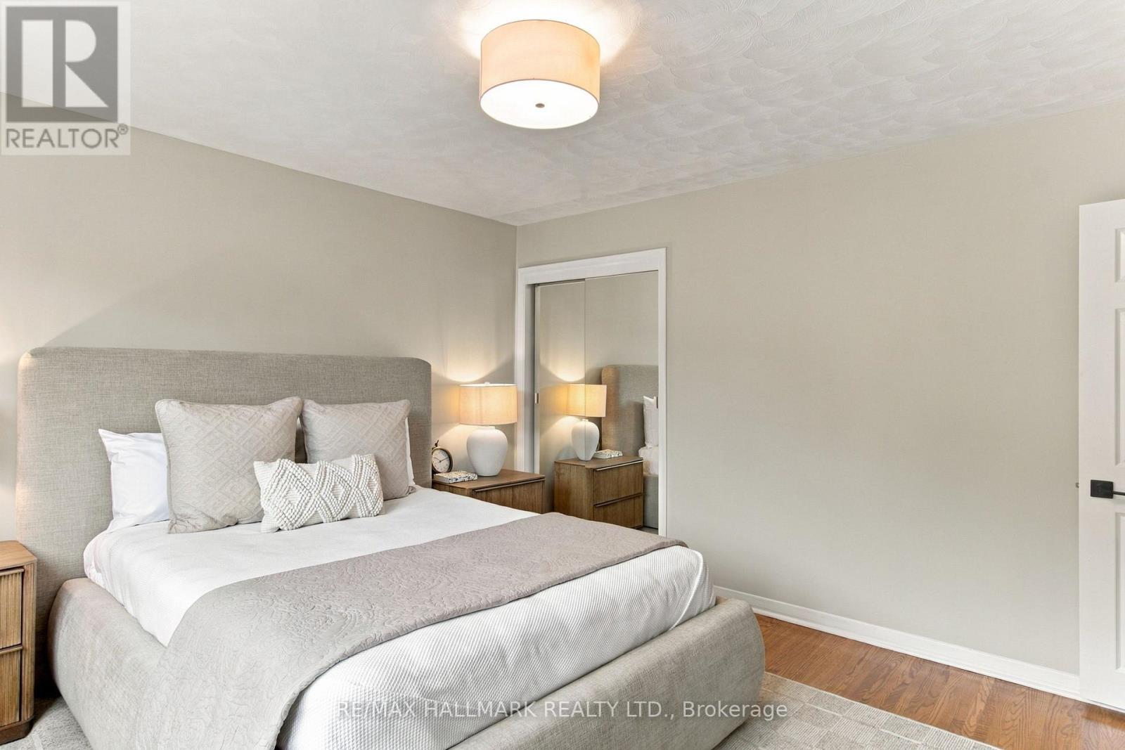 35 Love Crescent, Toronto, Ontario  M4E 1V6 - Photo 22 - E13799896