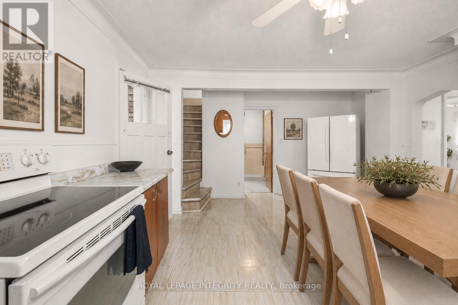 1081 Kenaston Street, Ottawa, Ontario  K1B 3P8 - Photo 20 - X13728202