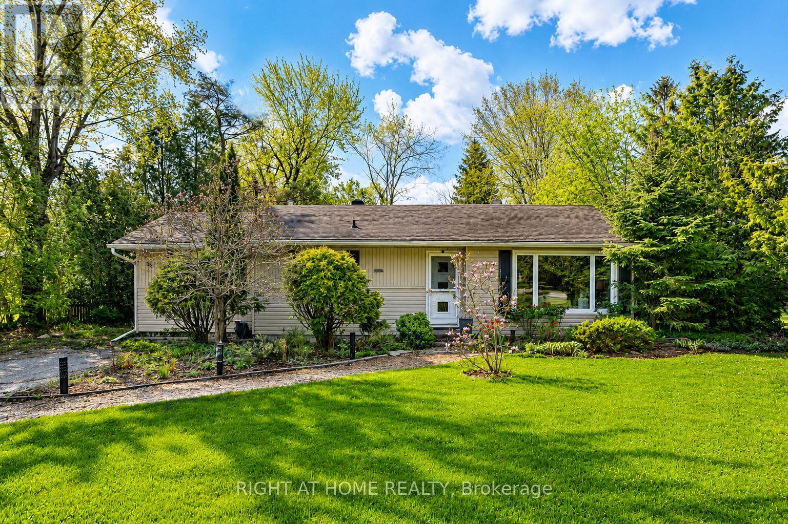 15 WATTIE ROAD, Springwater, Ontario