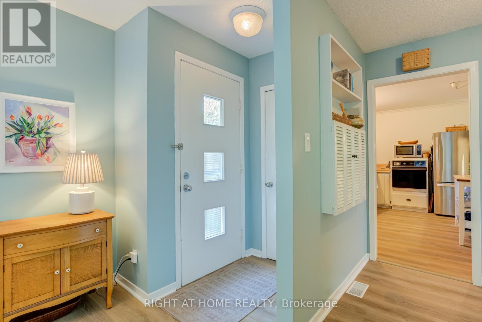15 Wattie Road, Springwater, Ontario  L9X 0P8 - Photo 4 - S13799854