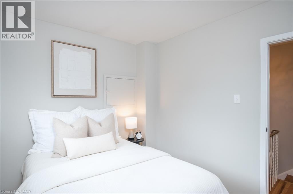 1237 Redbank Crescent, Oakville, Ontario  L6H 1Y4 - Photo 15 - 40864463