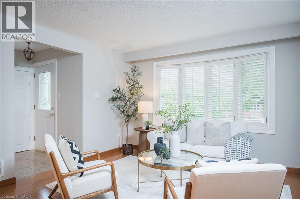1237 Redbank Crescent, Oakville, Ontario  L6H 1Y4 - Photo 2 - 40864463