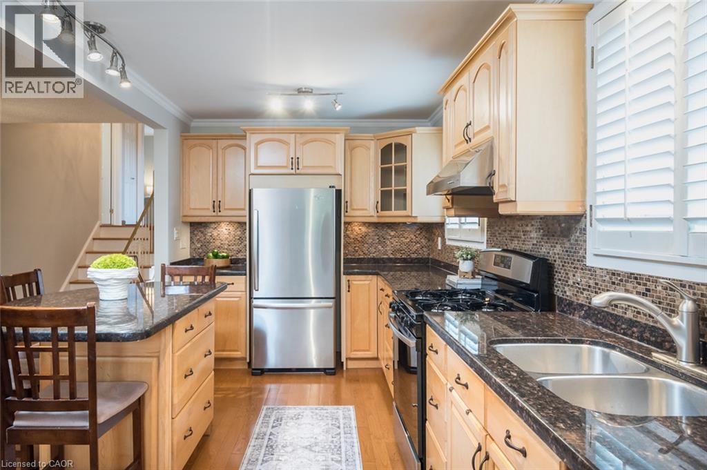 1237 Redbank Crescent, Oakville, Ontario  L6H 1Y4 - Photo 8 - 40864463