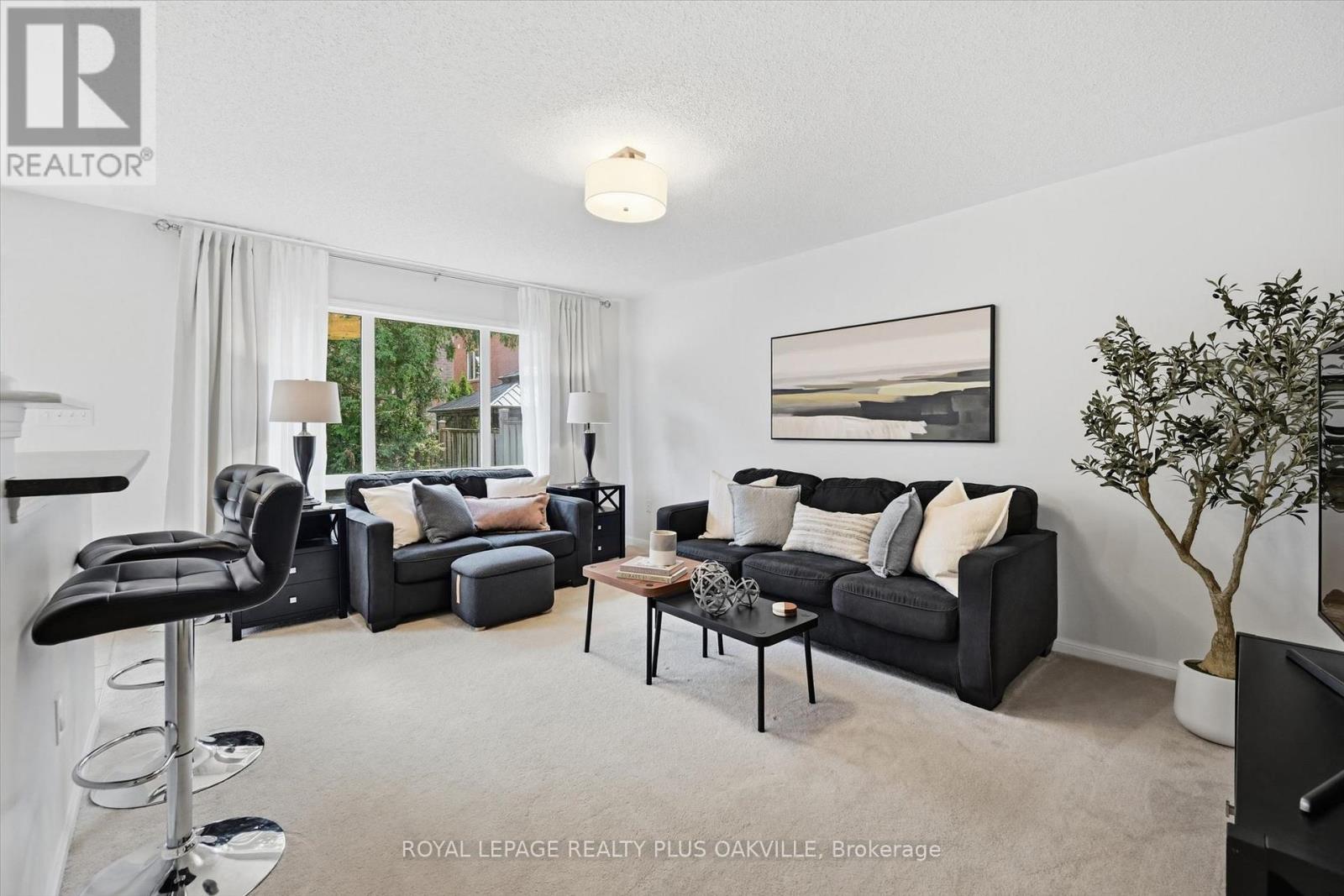 4080 Donnic Drive, Burlington, Ontario  L7M 0A5 - Photo 7 - W13799820