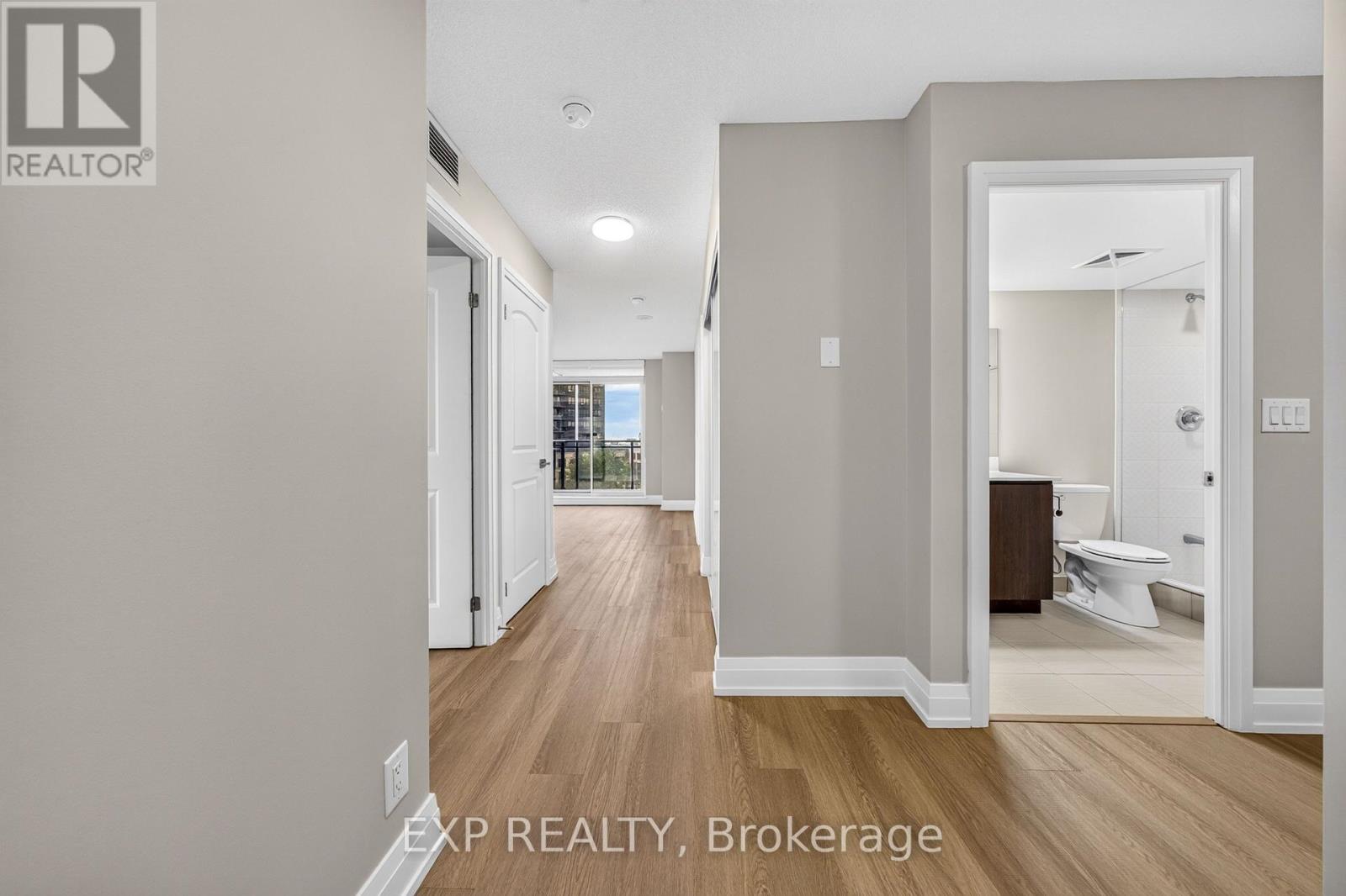 612 - 1 De Boers Drive, Toronto, Ontario  M3J 0G6 - Photo 22 - W13799850