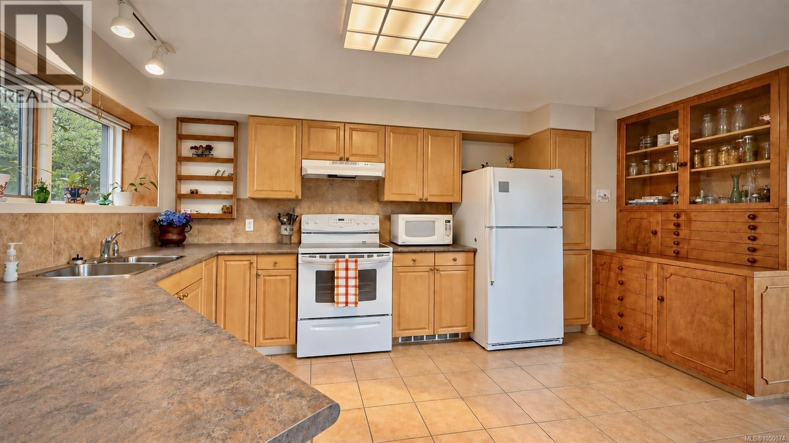 7815 Lantzville Rd, Lantzville, British Columbia  V0R 2H0 - Photo 81 - 1050074