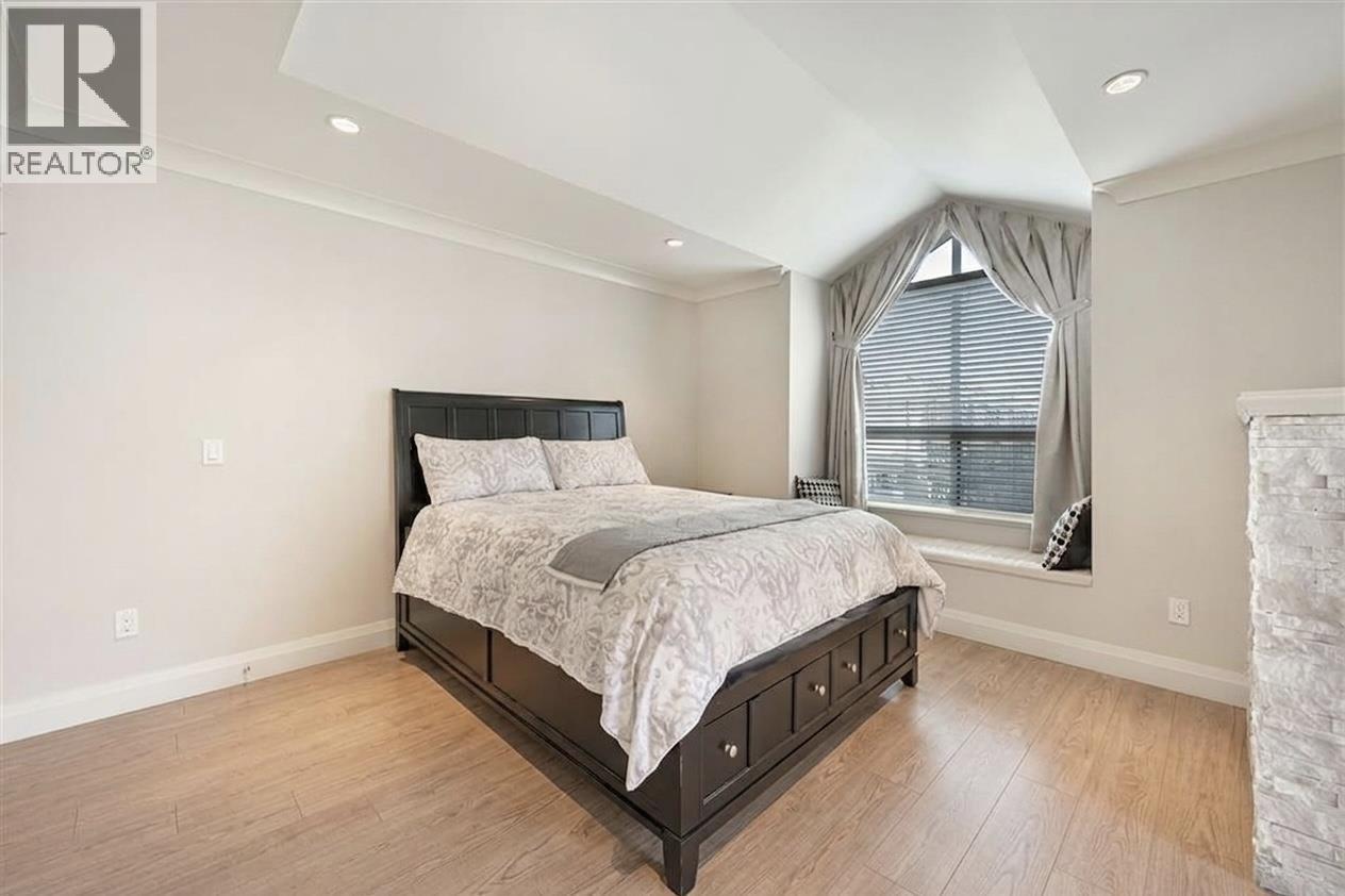 1436 Bewicke Avenue, North Vancouver, British Columbia  V7M 3B8 - Photo 15 - R3166658