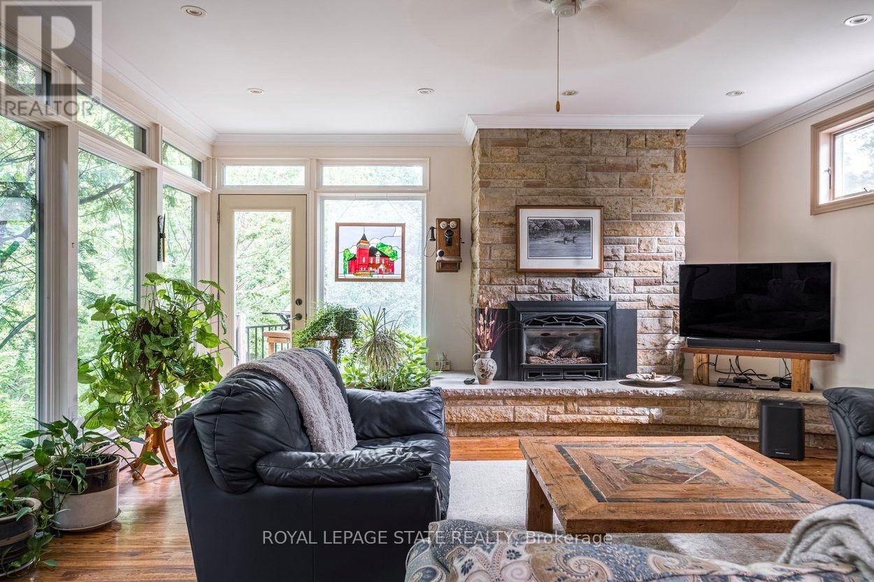 18 Forsyth Avenue N, Hamilton, Ontario  L8S 4E1 - Photo 24 - X13799812