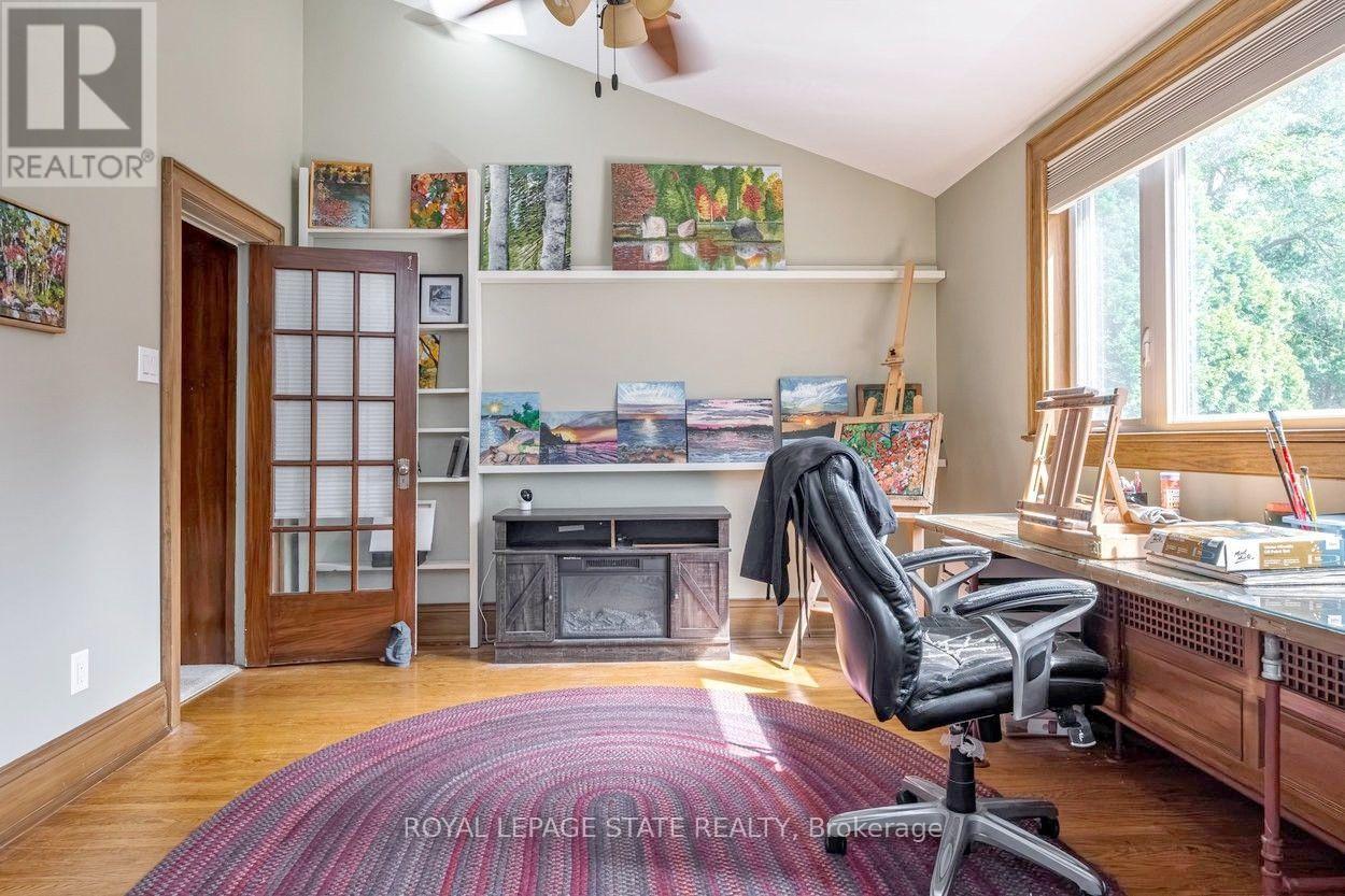 18 Forsyth Avenue N, Hamilton, Ontario  L8S 4E1 - Photo 32 - X13799812