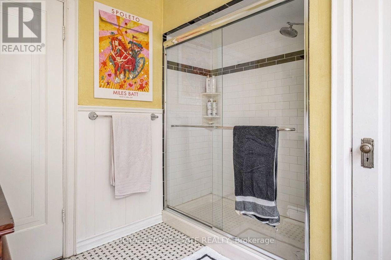 18 Forsyth Avenue N, Hamilton, Ontario  L8S 4E1 - Photo 43 - X13799812