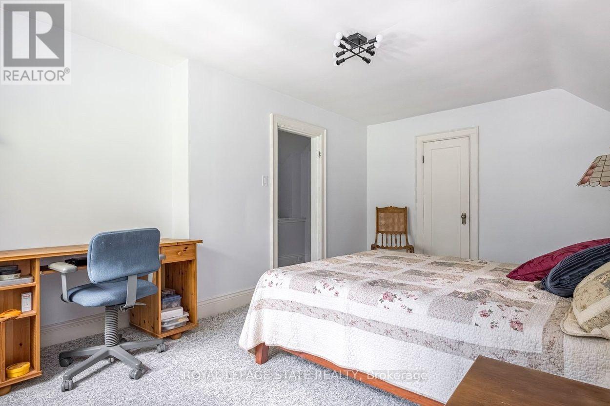 18 Forsyth Avenue N, Hamilton, Ontario  L8S 4E1 - Photo 46 - X13799812