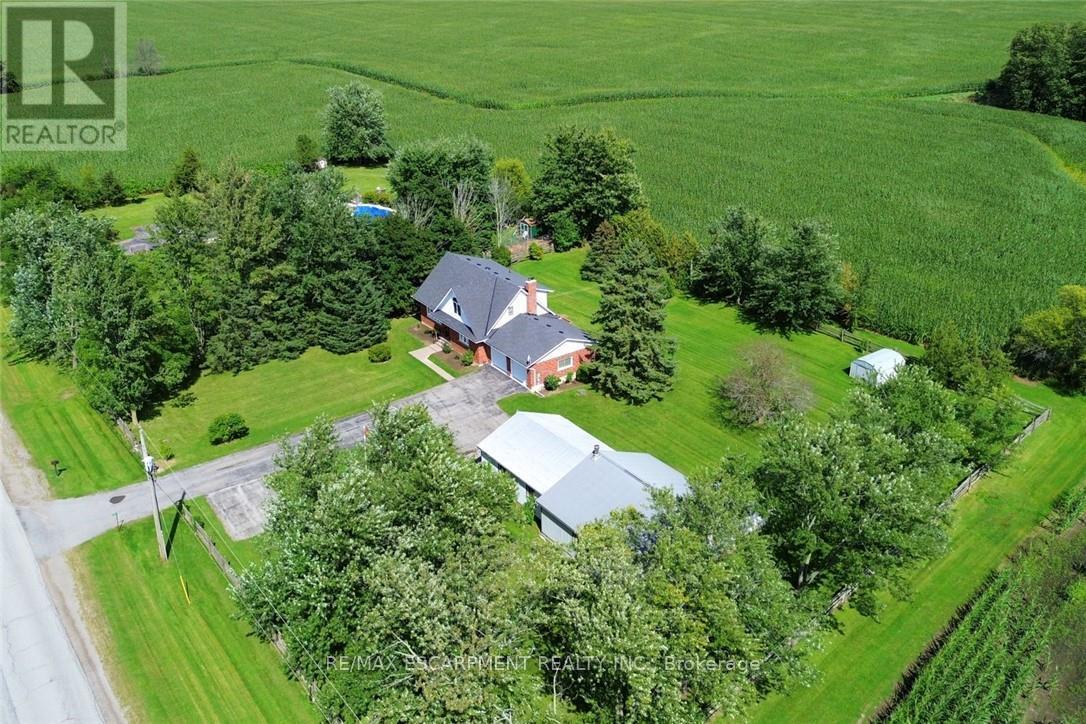 2407 Caistor Centre Road, West Lincoln, Ontario  L0R 1E0 - Photo 2 - X13799868