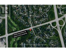 10 SILVERDALE CRESCENT, Toronto, Ontario