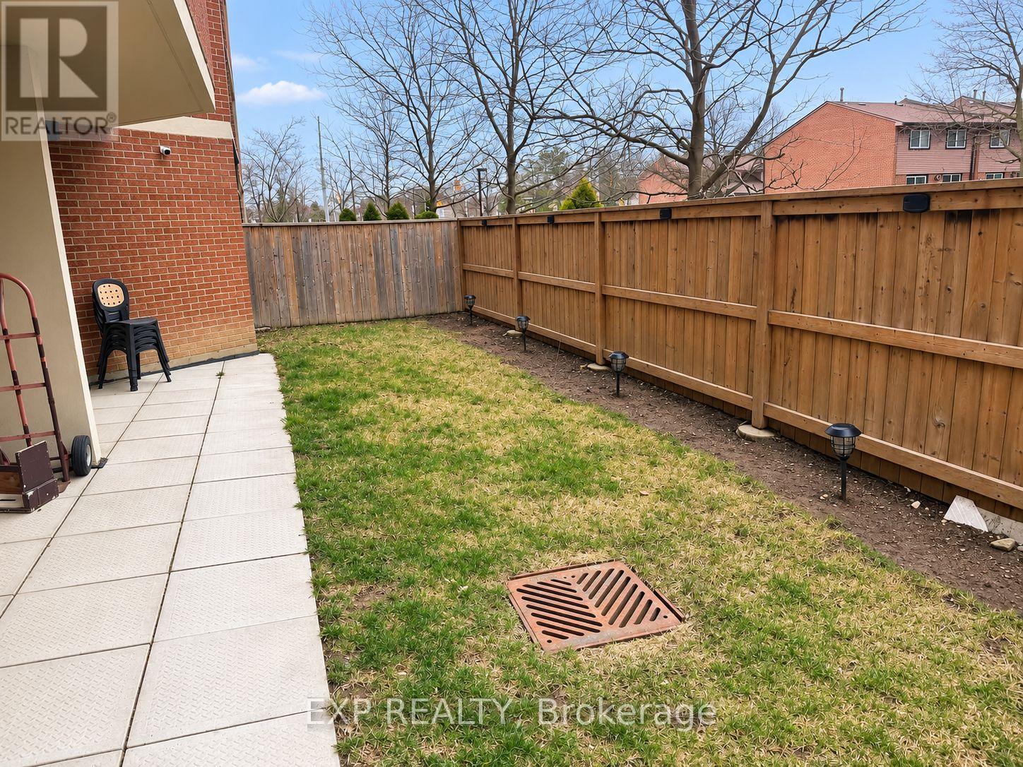 105 - 2301 Derry Road W, Mississauga, Ontario  L5N 2R4 - Photo 10 - W13799126