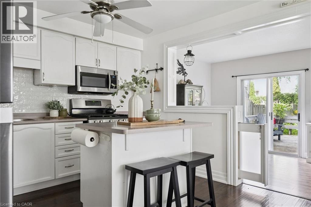 154 Shadow Wood Court, Waterloo, Ontario  N2K 3W4 - Photo 6 - 40864337
