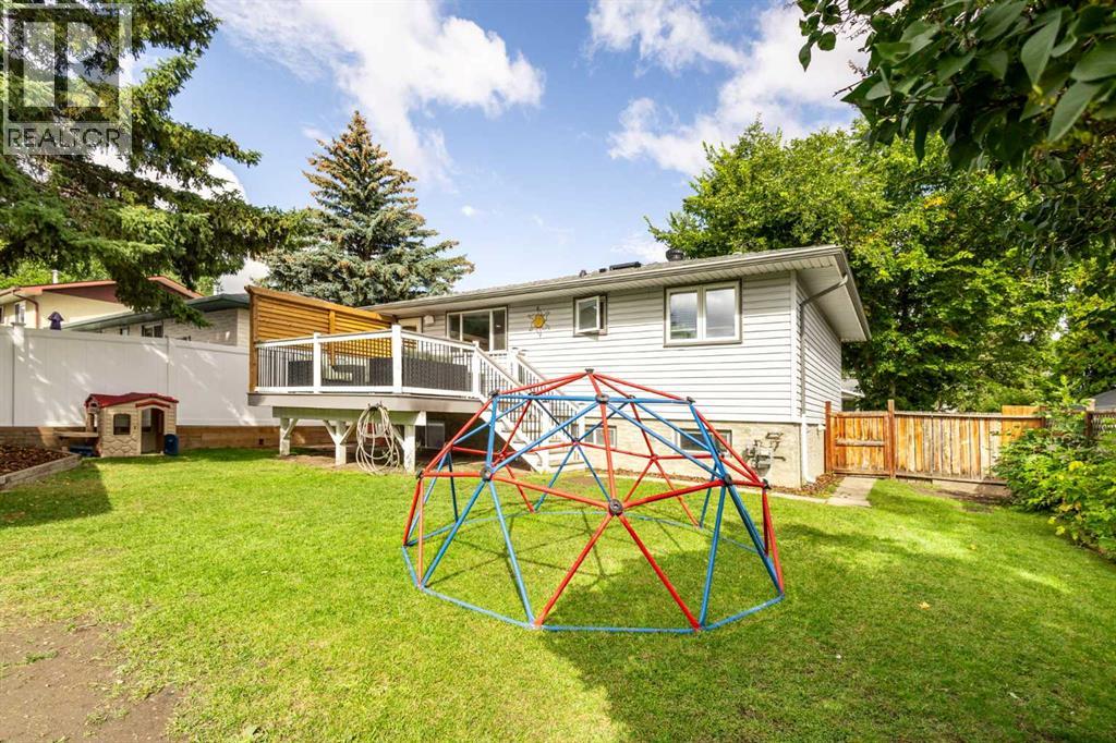 723 Canfield Place Sw, Calgary, Alberta  T2W 1K7 - Photo 30 - A2345745