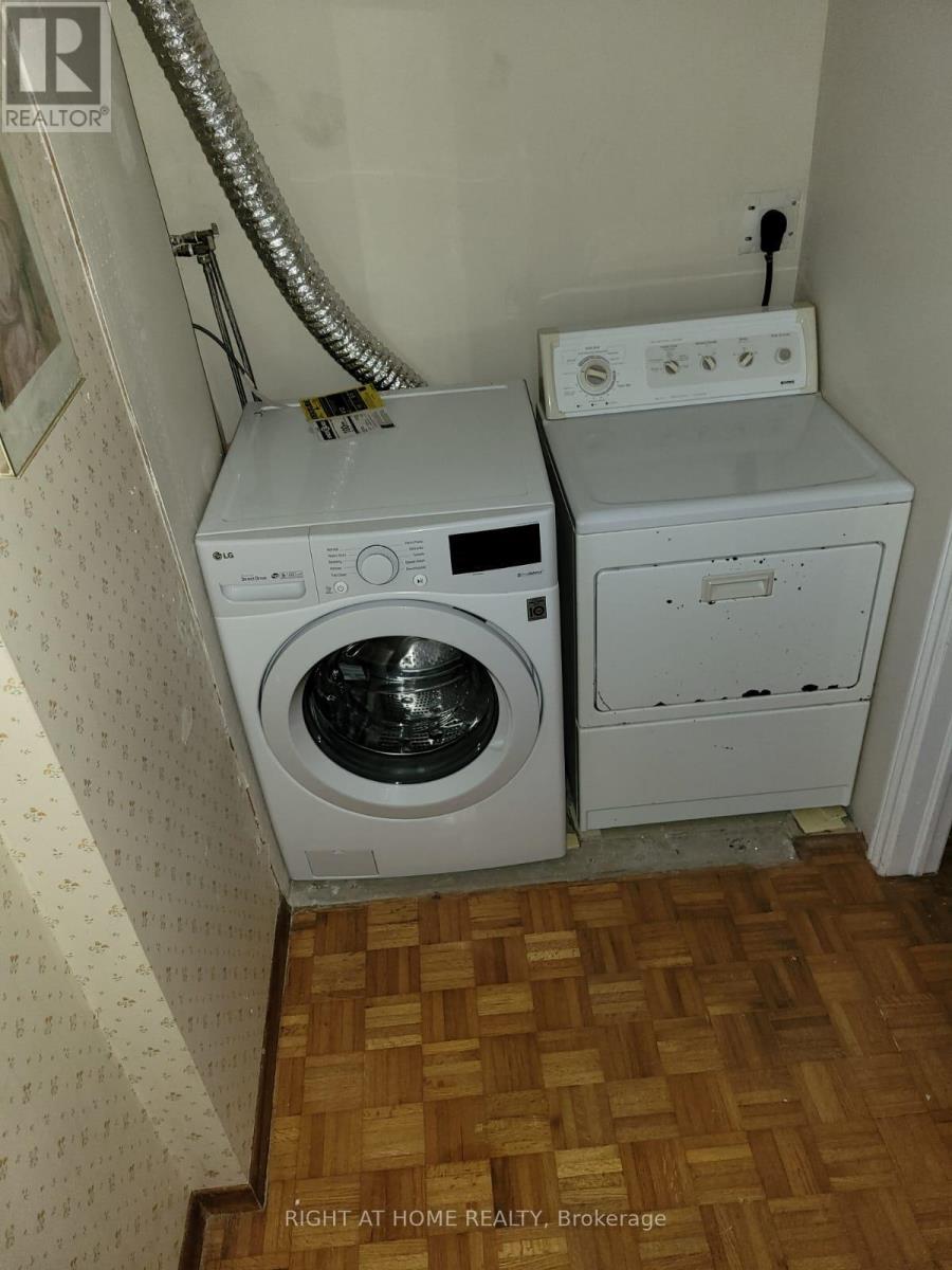 Main - 260 Park Home Avenue, Toronto, Ontario  M1T 0B5 - Photo 15 - C13791678