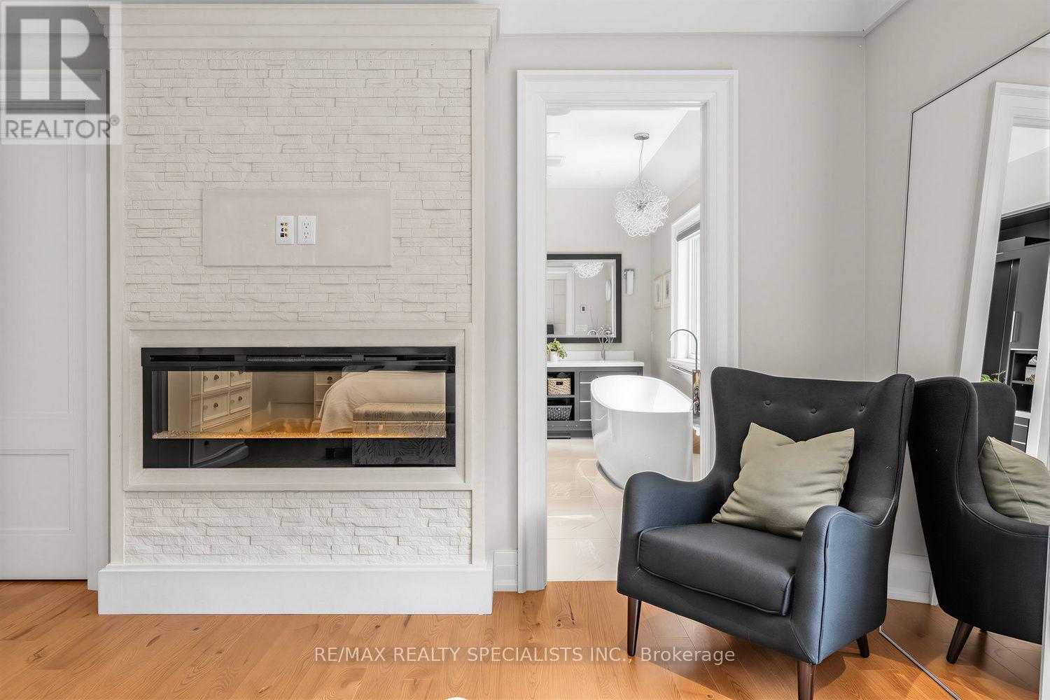 1534 Trotwood Avenue, Mississauga, Ontario  L5G 3Z9 - Photo 16 - W13763400