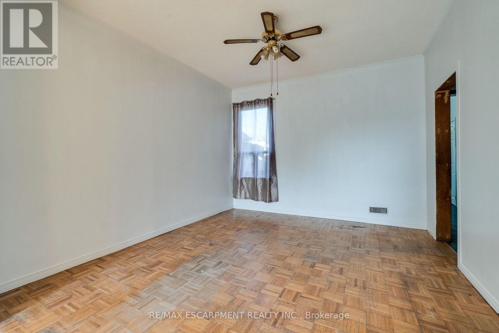 23 Oak Avenue, Hamilton, Ontario  L8L 5M7 - Photo 14 - X13797640