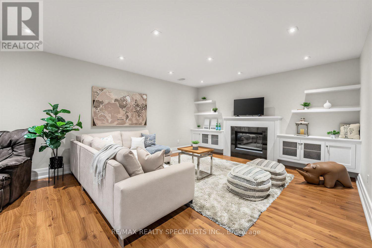 1534 Trotwood Avenue, Mississauga, Ontario  L5G 3Z9 - Photo 26 - W13763400