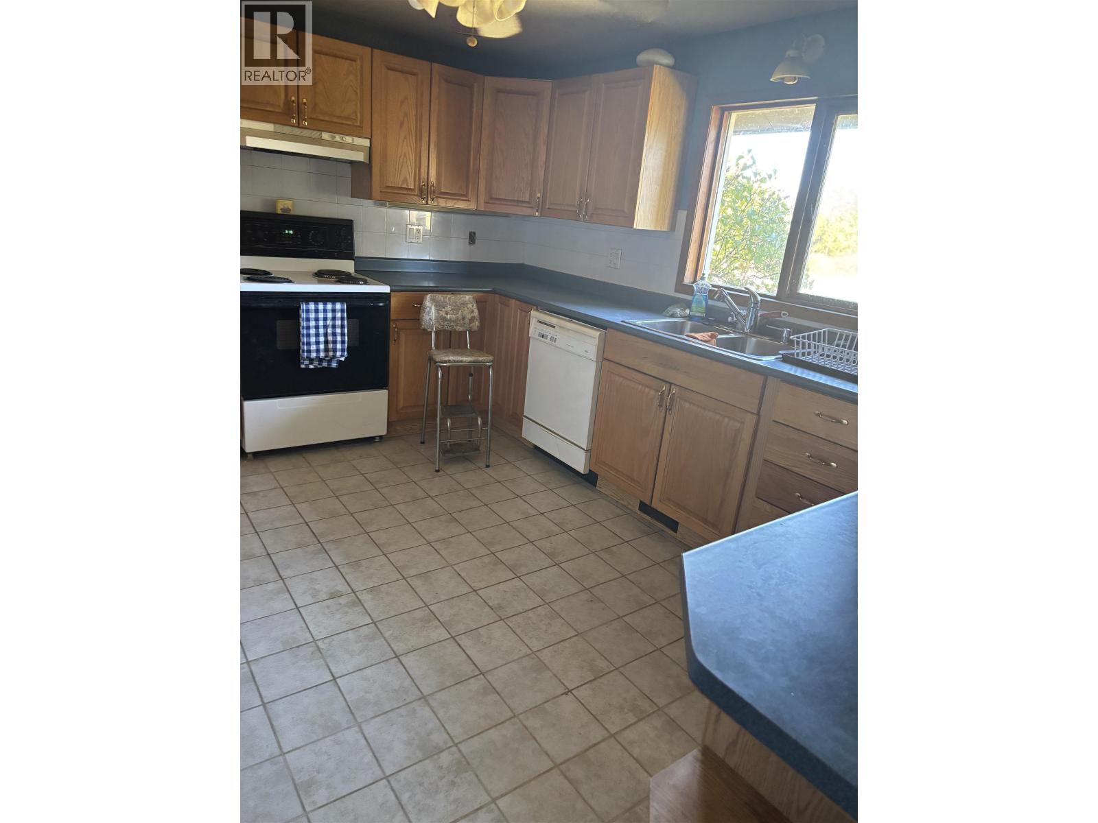 Bc 2275 Webber Crescent, Prince George, British Columbia  V2N 3C9 - Photo 6 - R3166387