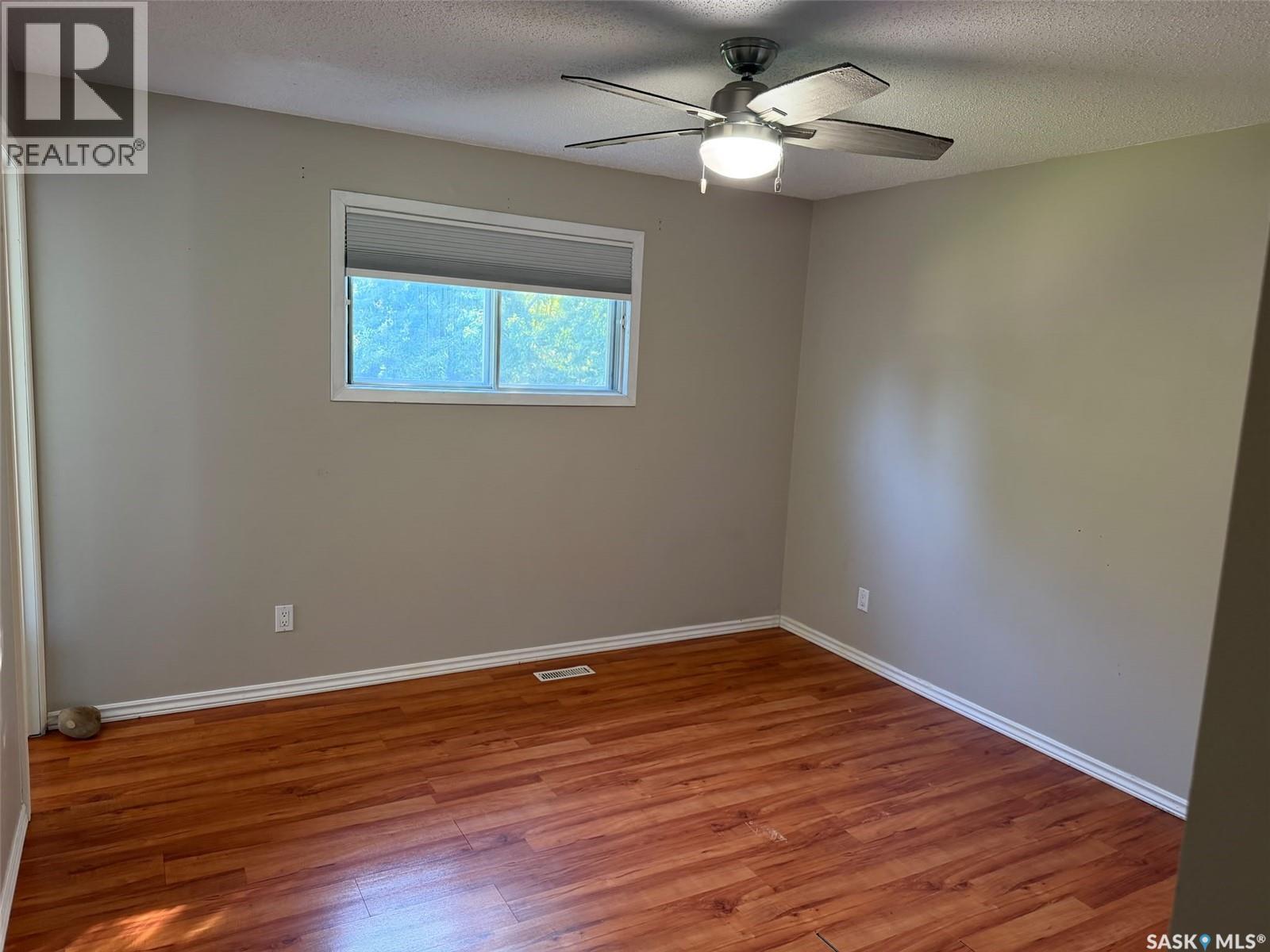 455 Kingsmere Boulevard, Saskatoon, Saskatchewan  S7J 3T9 - Photo 6 - SK048769