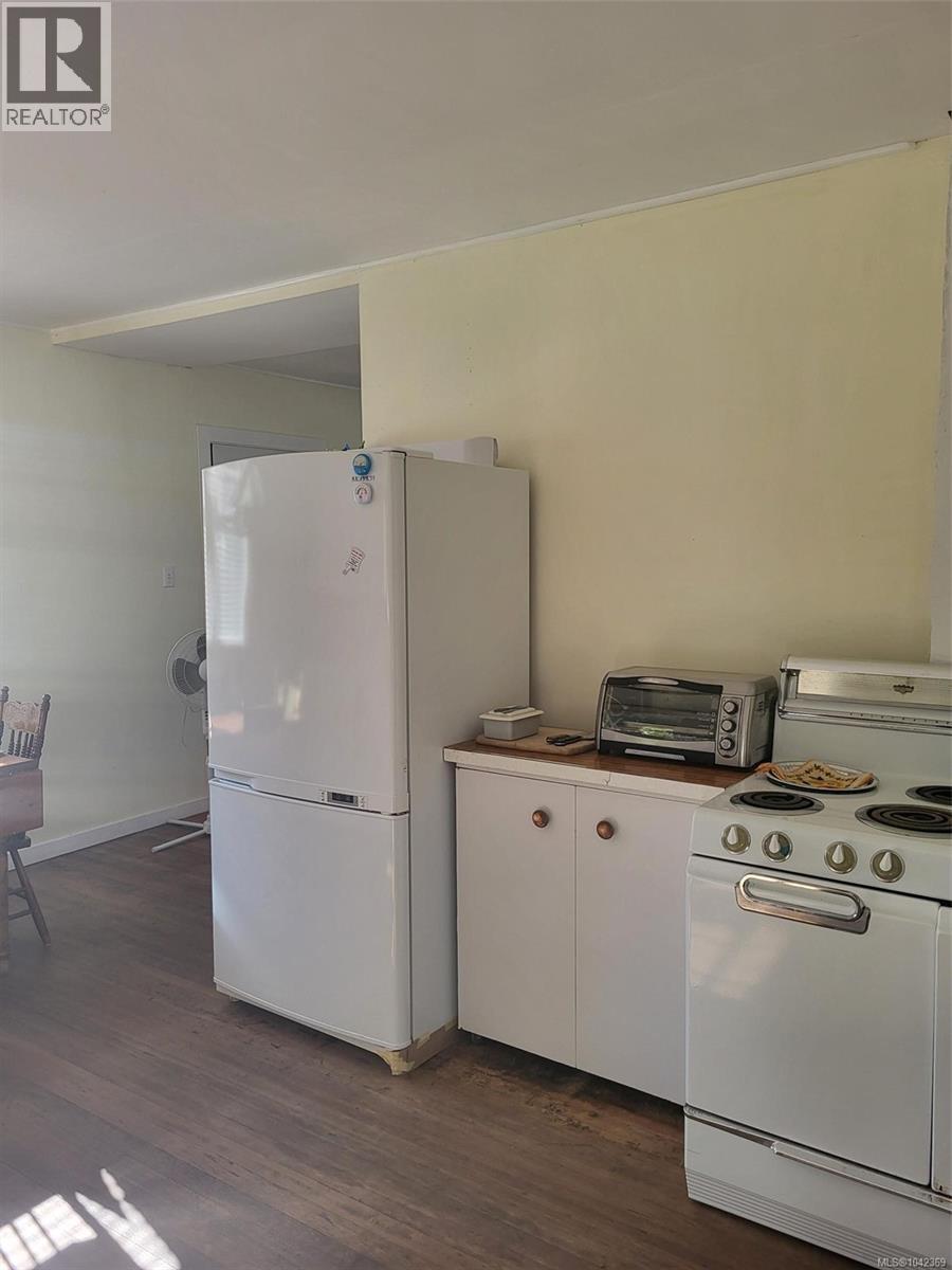 10511 Youbou Rd, Youbou, British Columbia  V0R 3E1 - Photo 14 - 1042369