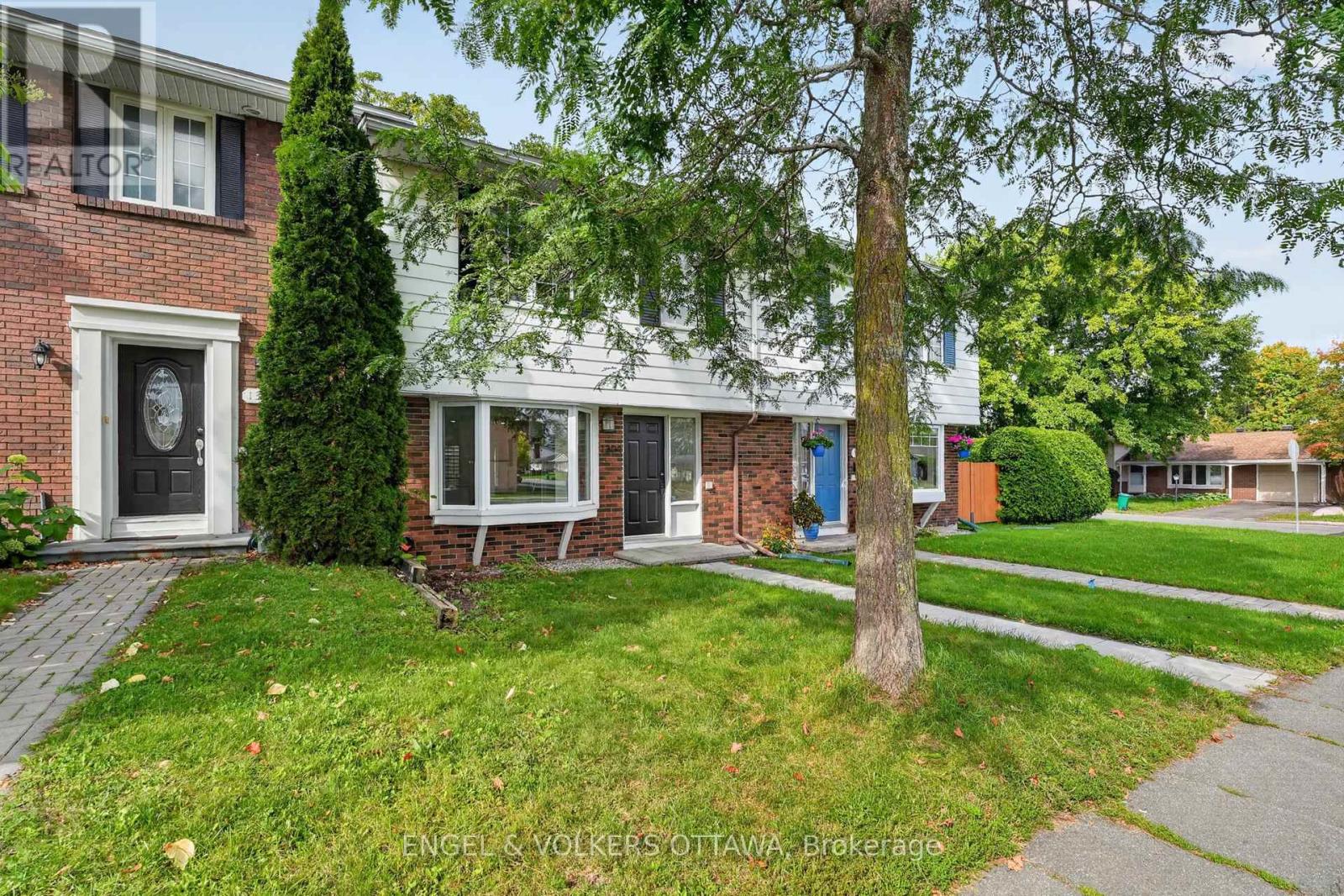 1304 Morrison Drive, Ottawa, Ontario  K2H 7L9 - Photo 2 - X13799916