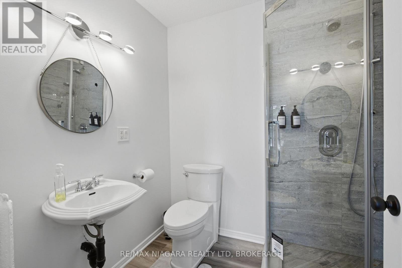 4291 Simcoe Street, Niagara Falls, Ontario  L2E 1T5 - Photo 30 - X13799952