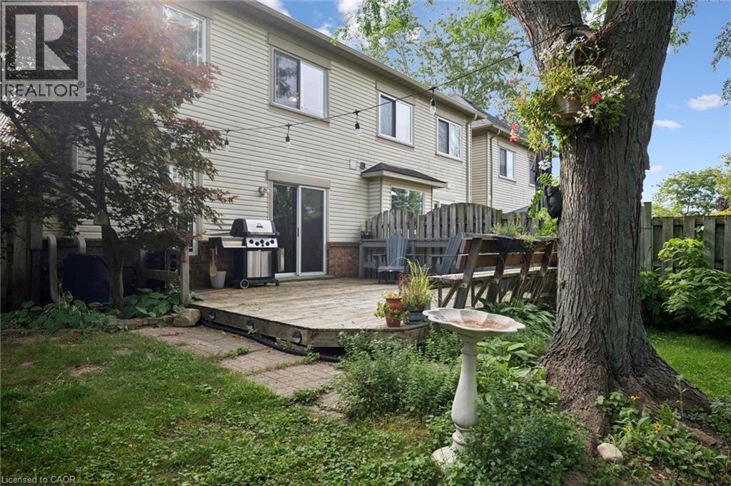 154 Shadow Wood Court, Waterloo, Ontario  N2K 3W4 - Photo 31 - 40864337