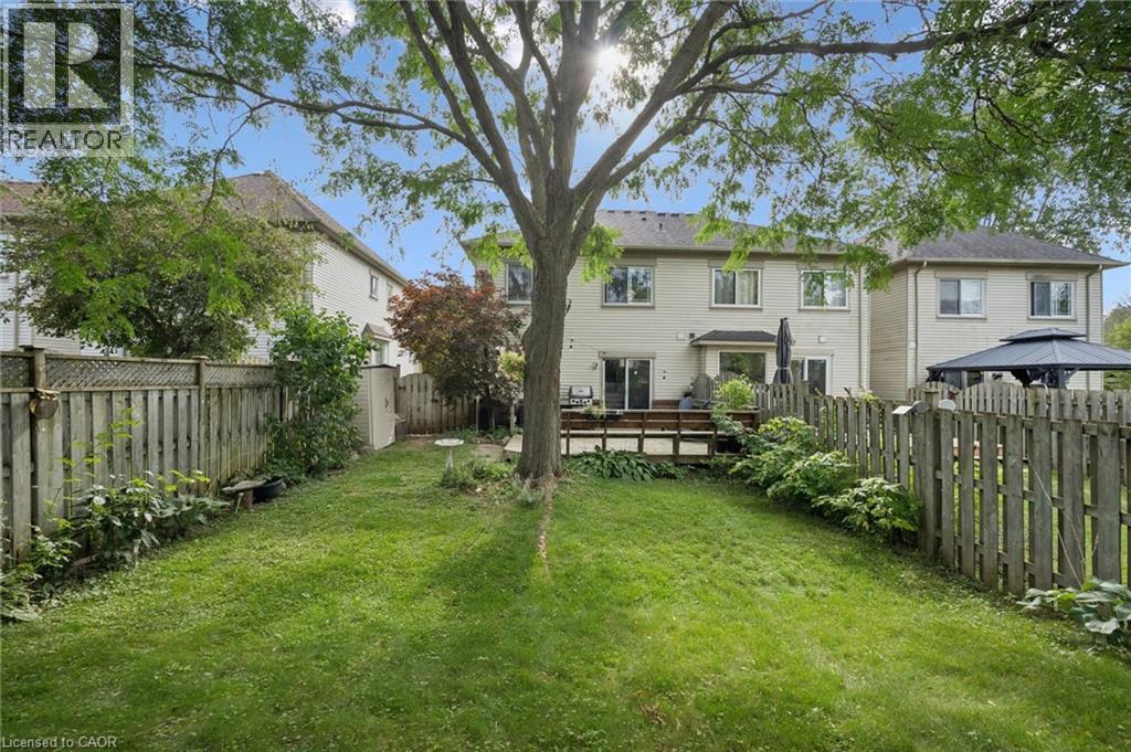 154 Shadow Wood Court, Waterloo, Ontario  N2K 3W4 - Photo 36 - 40864337