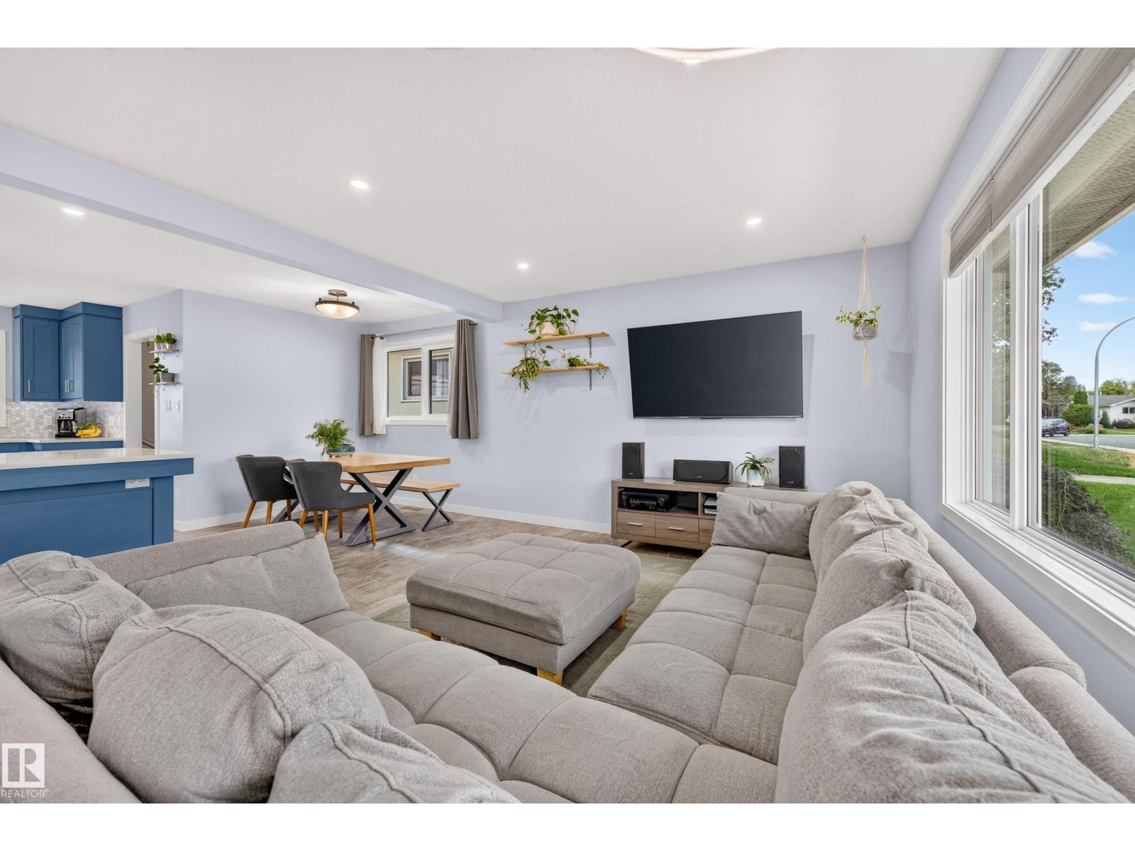 6507 97 Av NW, Edmonton, Alberta  T6B 1C4 - Photo 8 - E4509223