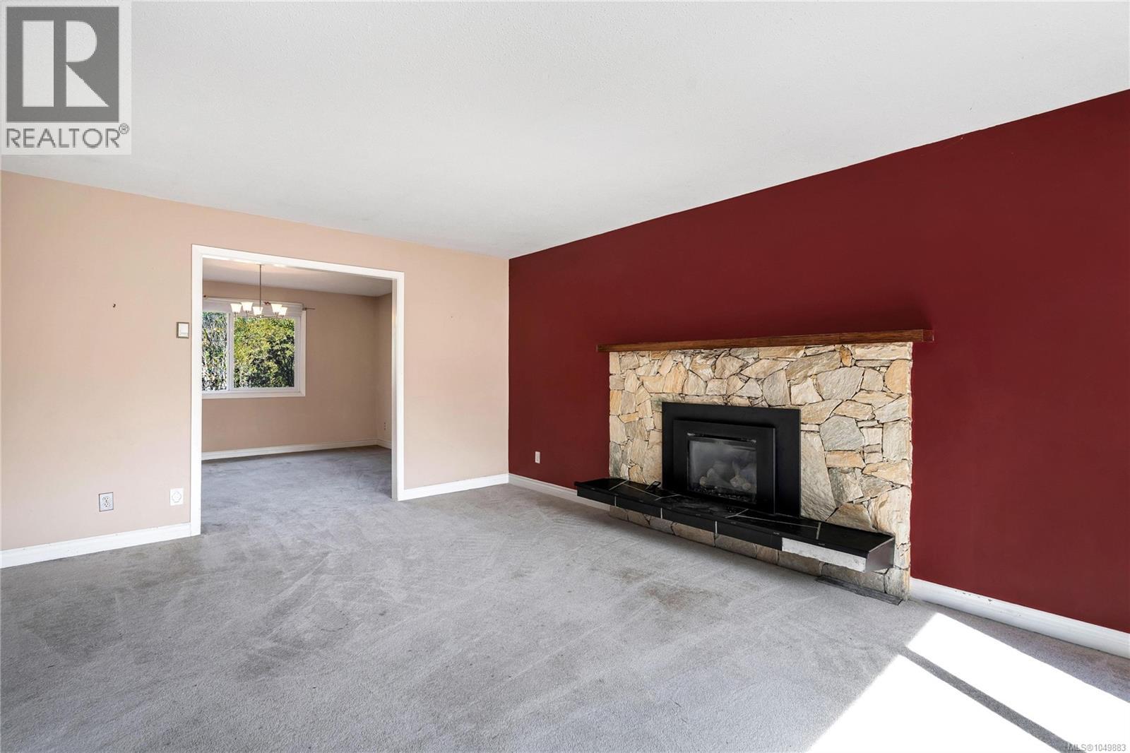 1634 Tasco Close, Saanich, British Columbia  V8N 5P2 - Photo 6 - 1049883