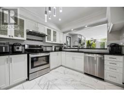 8 - 100 ARBORS LANE, Vaughan, Ontario
