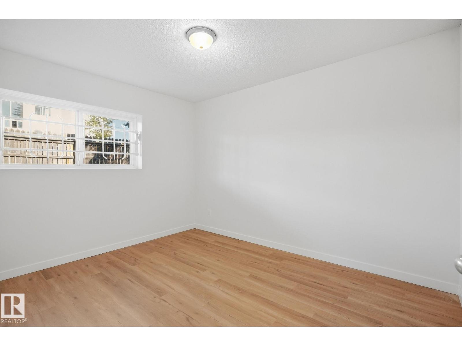 8928 D 144 Av NW, Edmonton, Alberta  T5E 5V4 - Photo 7 - E4509230