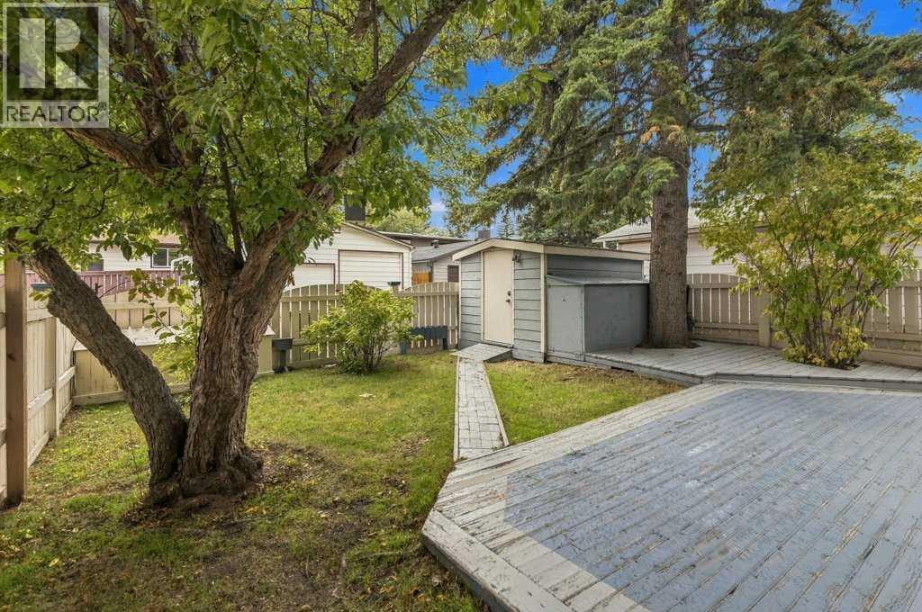 12003 Cannes Road SW, Calgary, Alberta  T2W 1N1 - Photo 40 - A2345615